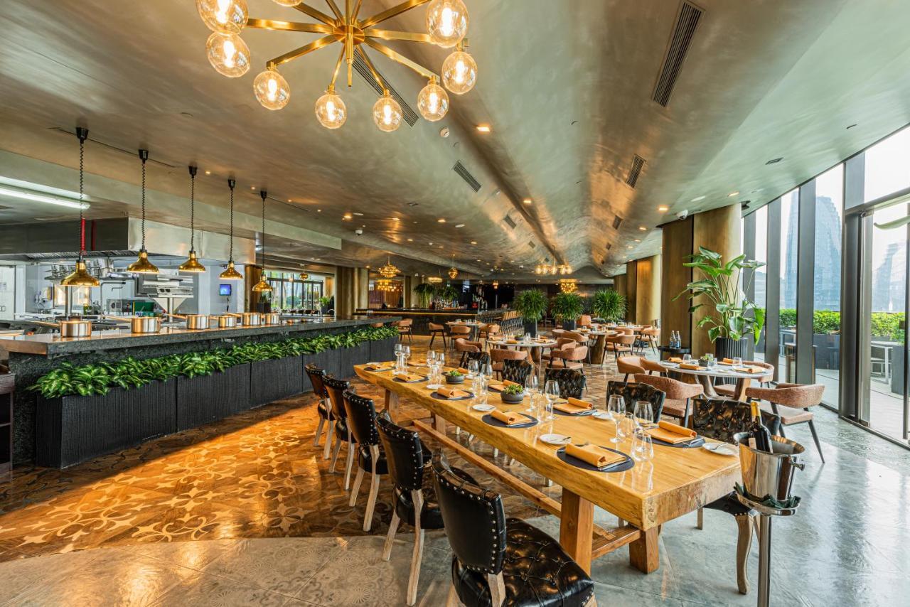 Yoho Hollywood Roosevelt Hotel Macao Exterior foto