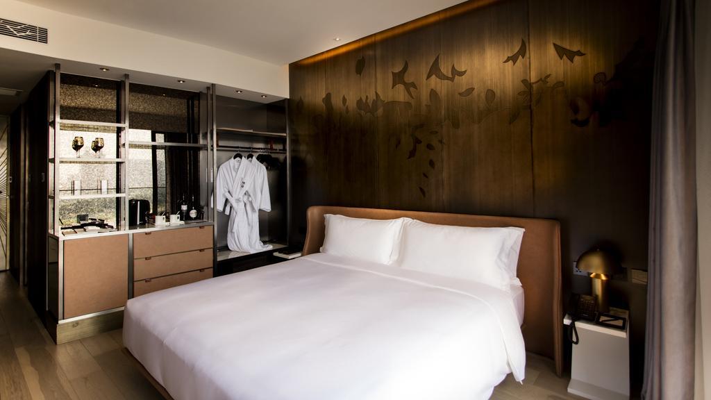 Yoho Hollywood Roosevelt Hotel Macao Exterior foto