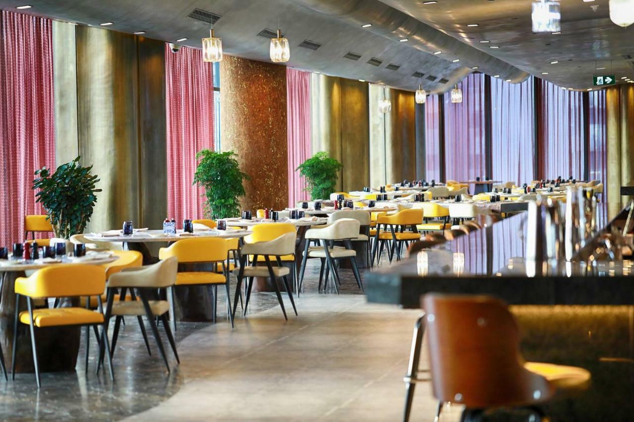 Yoho Hollywood Roosevelt Hotel Macao Exterior foto