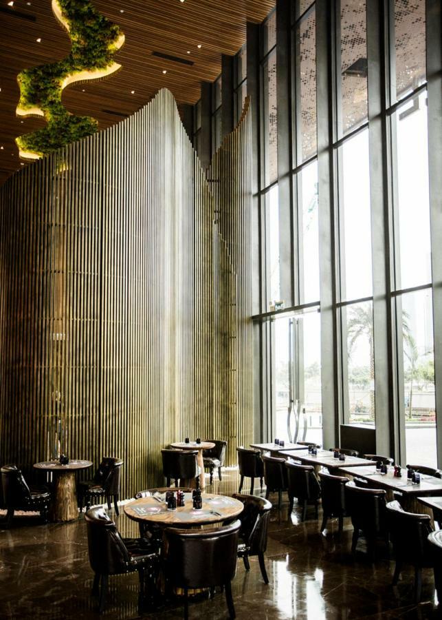 Yoho Hollywood Roosevelt Hotel Macao Exterior foto